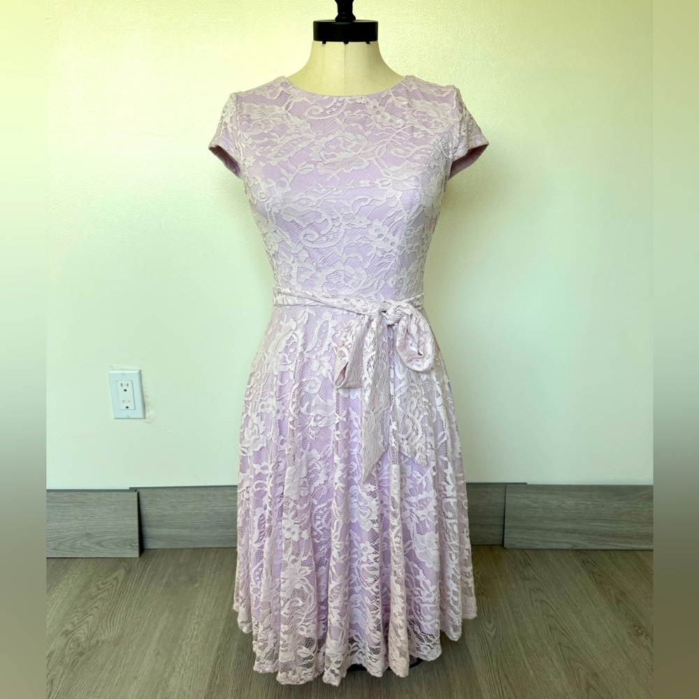 Beautiful lilac lace dress